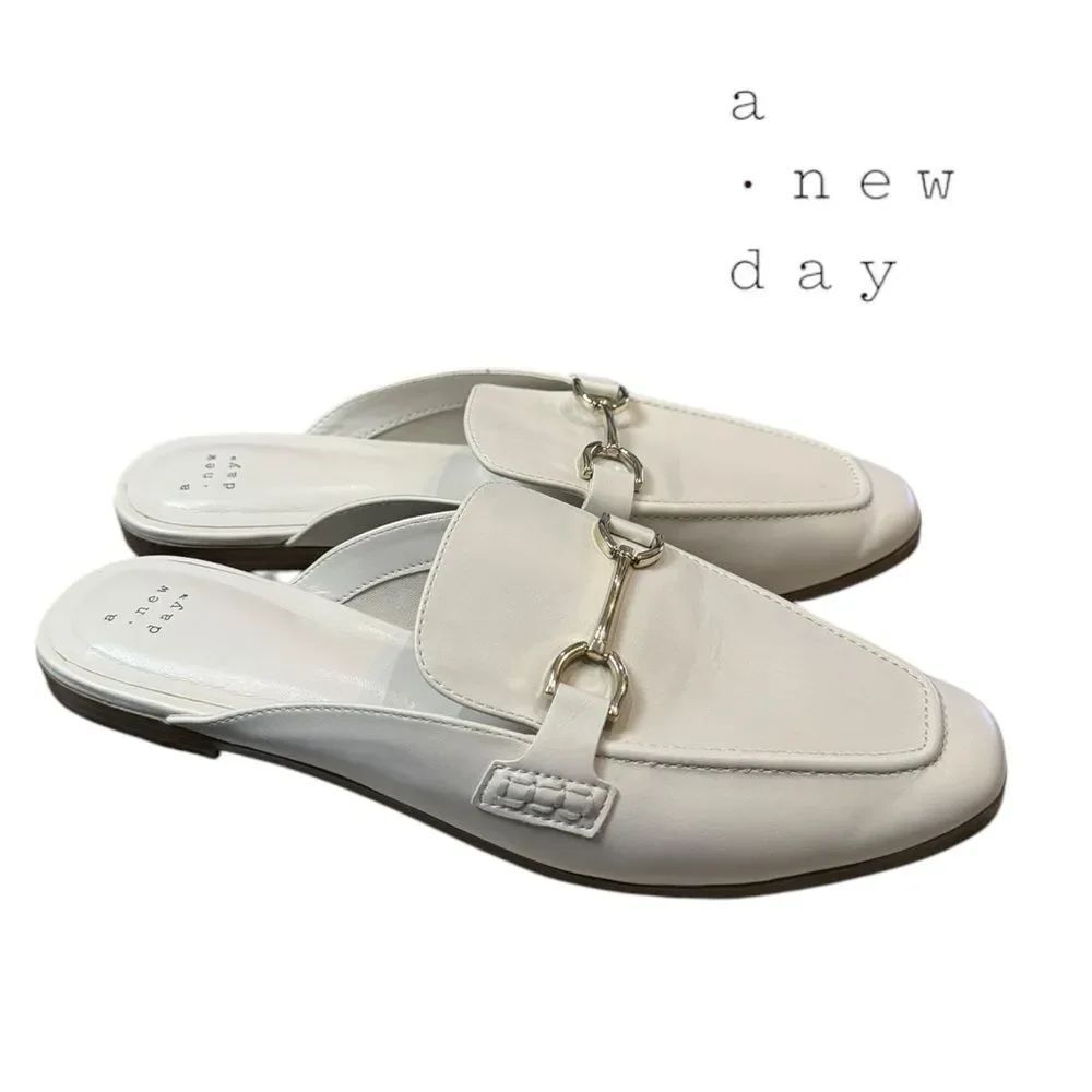 A New Day Women's Sandy Off White Slide Mule Flats 11